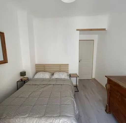 Maison 2chambres 3lits * Nizas (Herault)